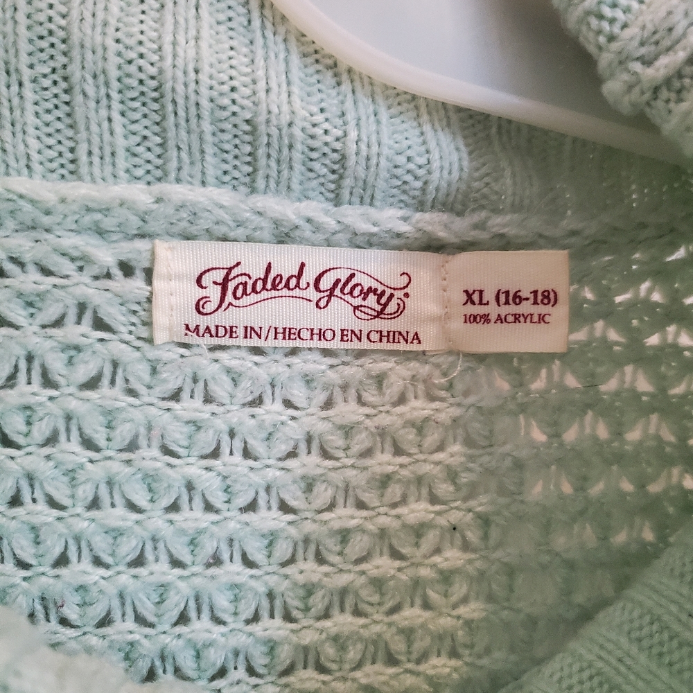 Turtle neck sweater - Picture 2 of 5